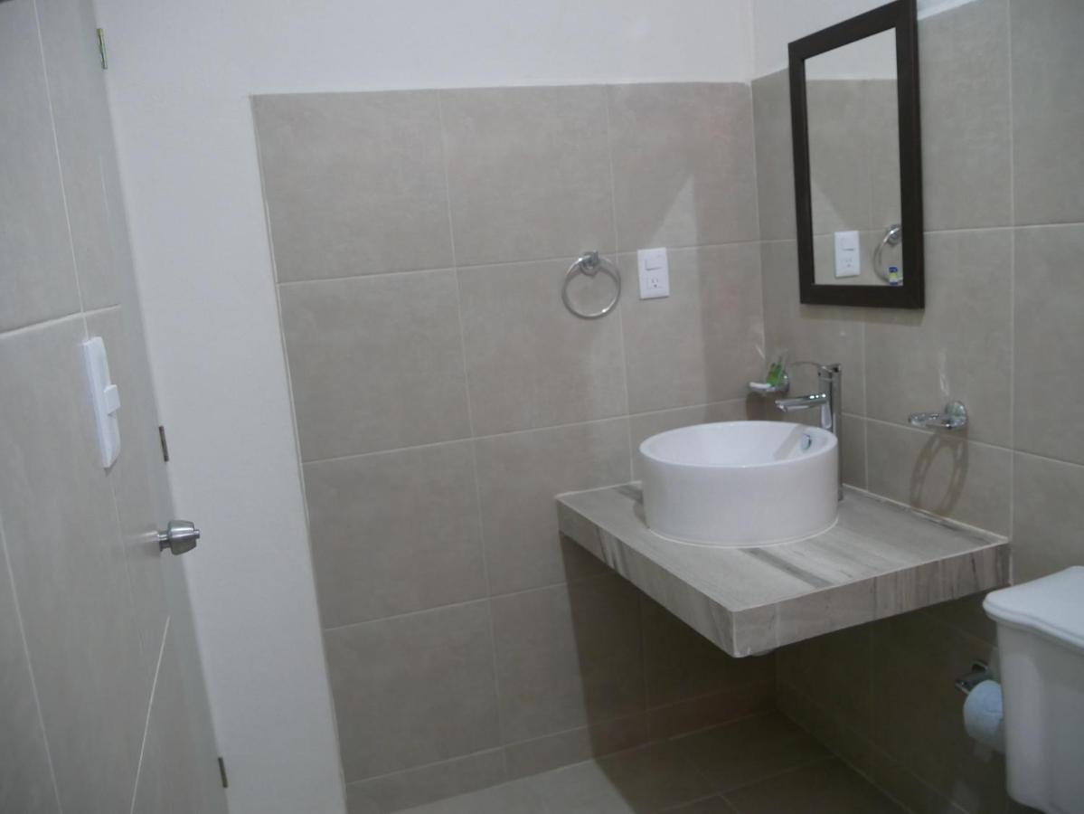 Hotel Real San Juan Suites Mérida Extérieur photo